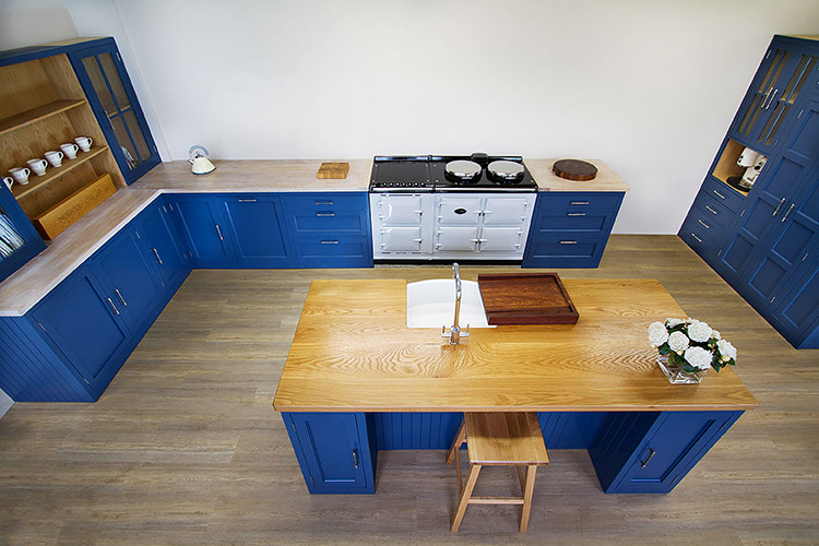 traditional shaker kitchen traditional shaker kitchen