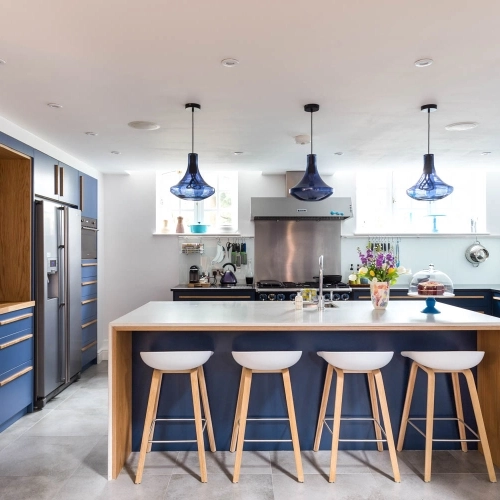 Navy Blue Kitchens: The bold colour that can act like a neutral