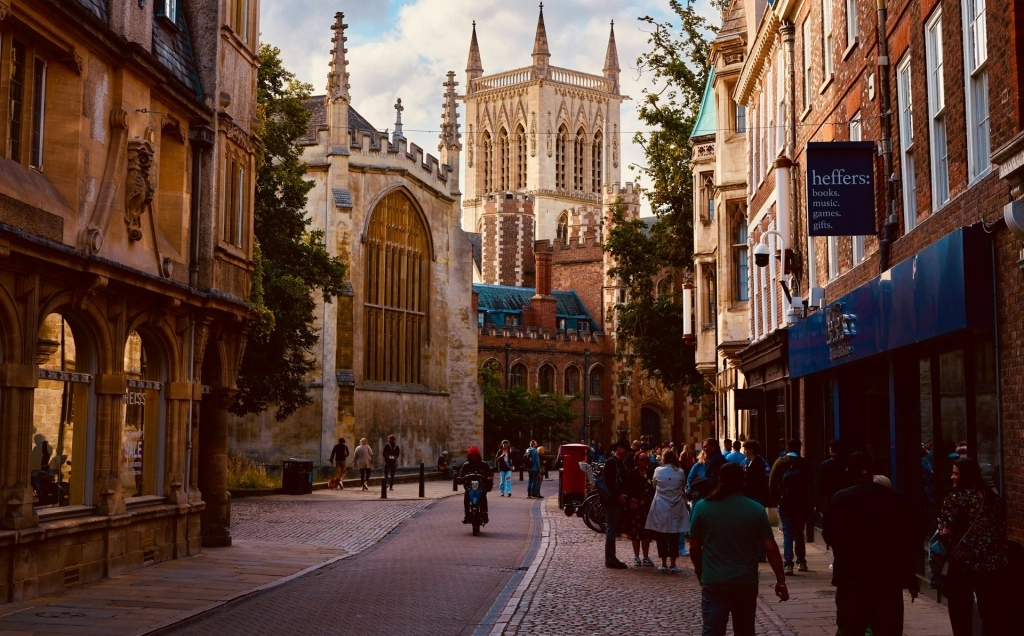 A Day Out in Cambridge (with a bit of kitchen and home inspiration along the way) 