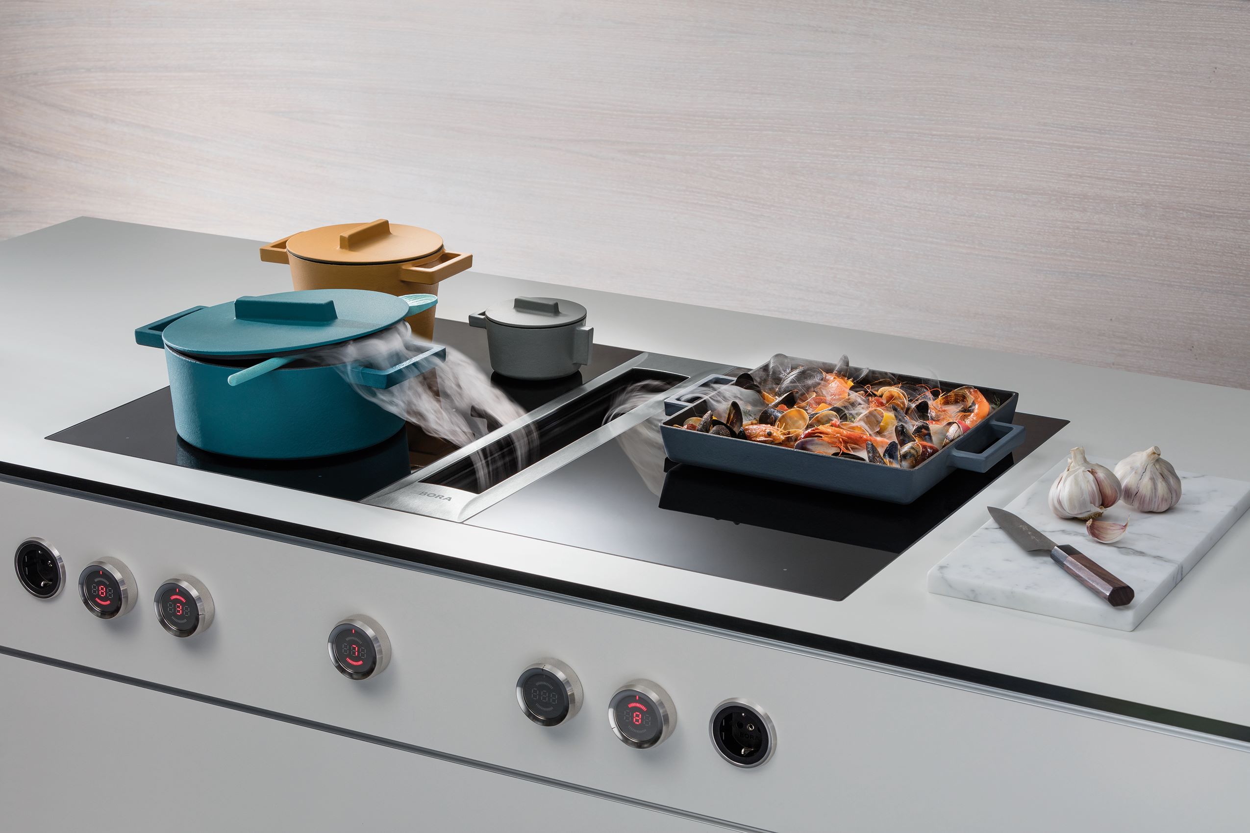 Bora extraction hobs